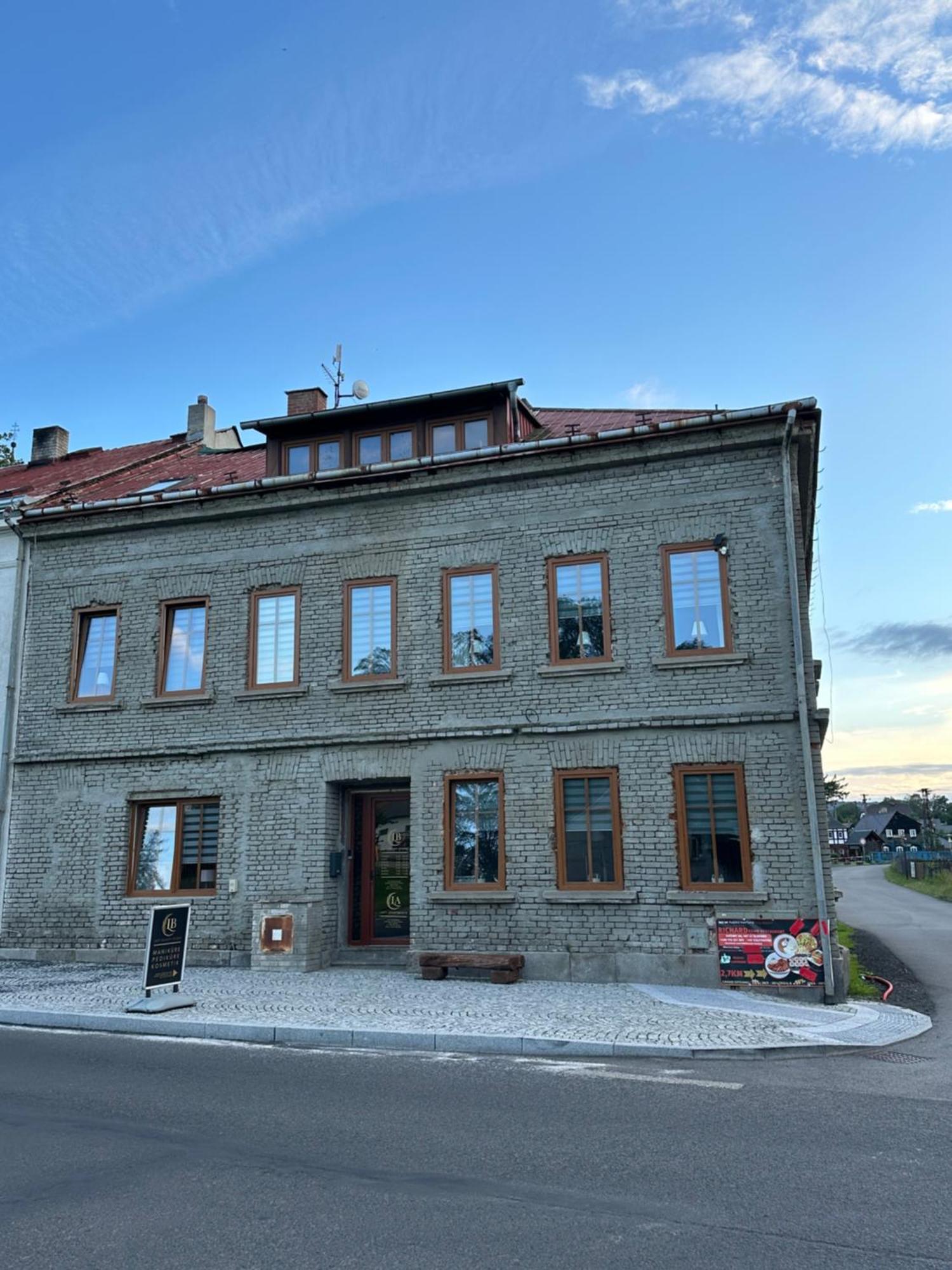 Loft Apartments Decin Bagian luar foto