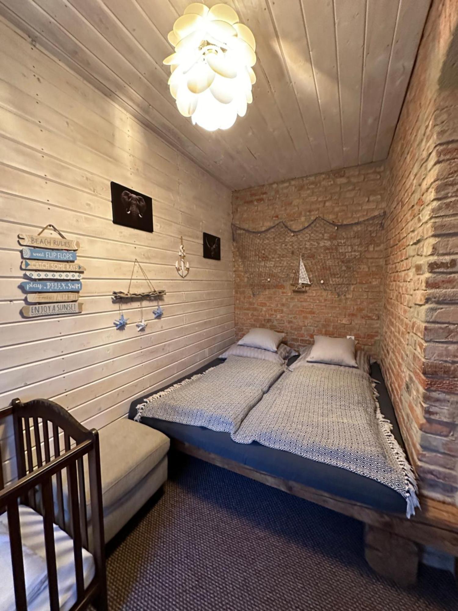 Loft Apartments Decin Bagian luar foto